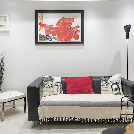 Acropolis Cozy Studio By Livin Urbban アテネ エクステリア 写真