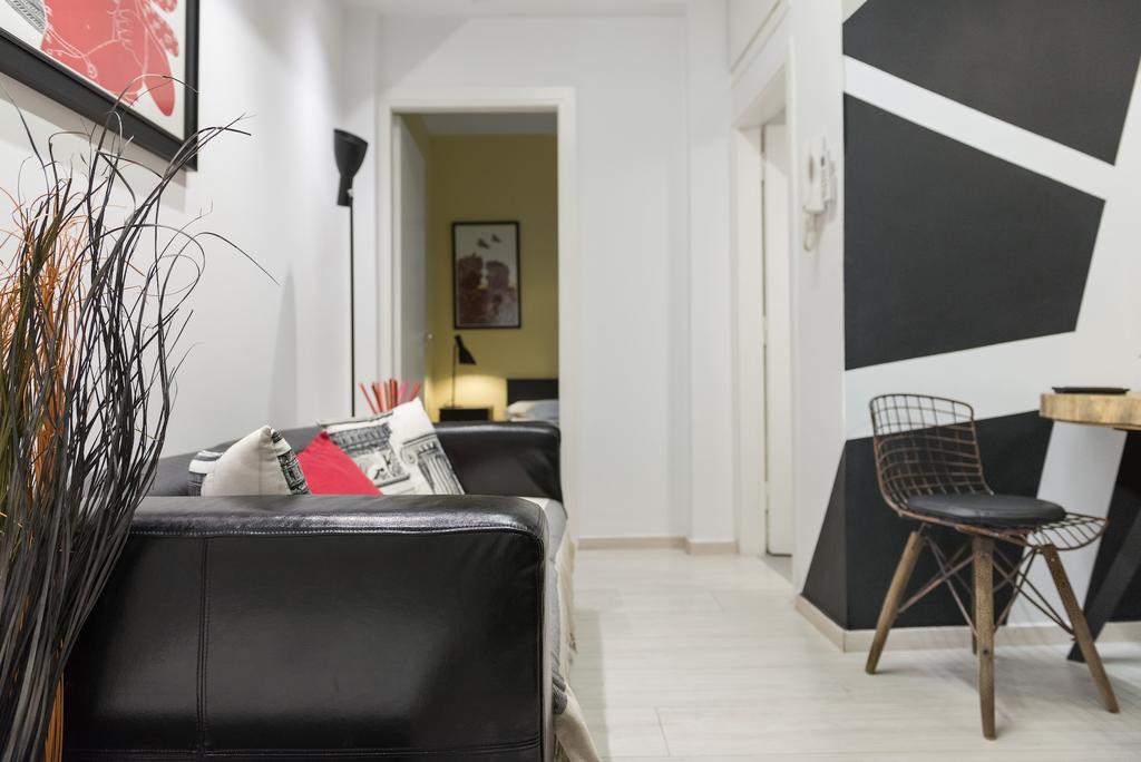Acropolis Cozy Studio By Livin Urbban アテネ エクステリア 写真